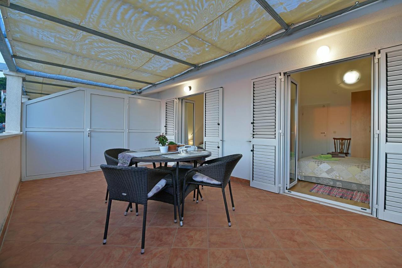 Apartments Biba Hvar Χβαρ Εξωτερικό φωτογραφία